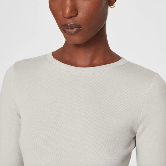 Carolena Top - New With Tags - NEVER WORN - Blue - Picture 3 of 4